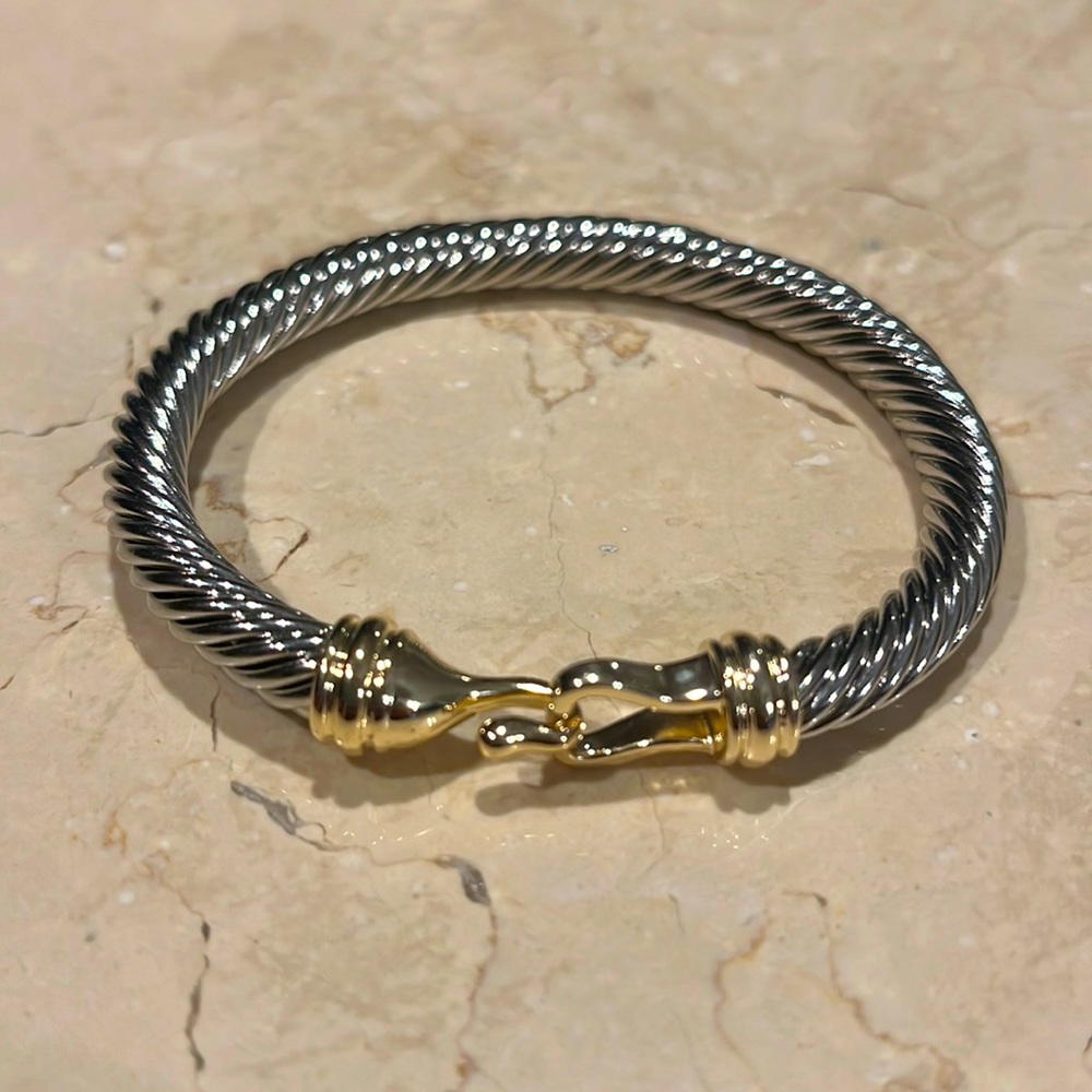 Cable Bracelet